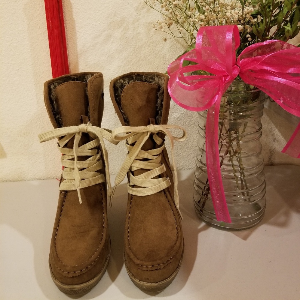 Mossimo Supply Co Kamea Wedge Booties Faux Fur